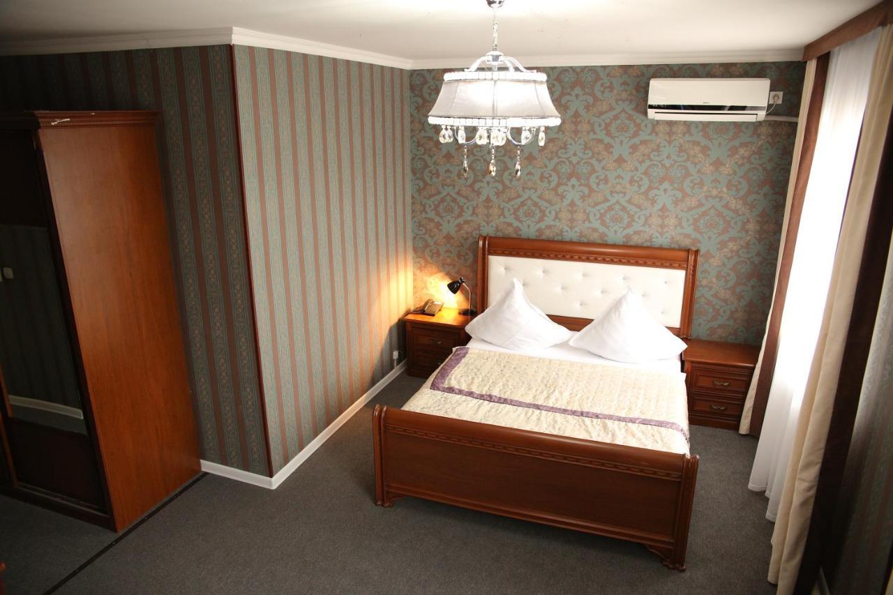 Sweet Home Hotel Atyraū Zewnętrze zdjęcie