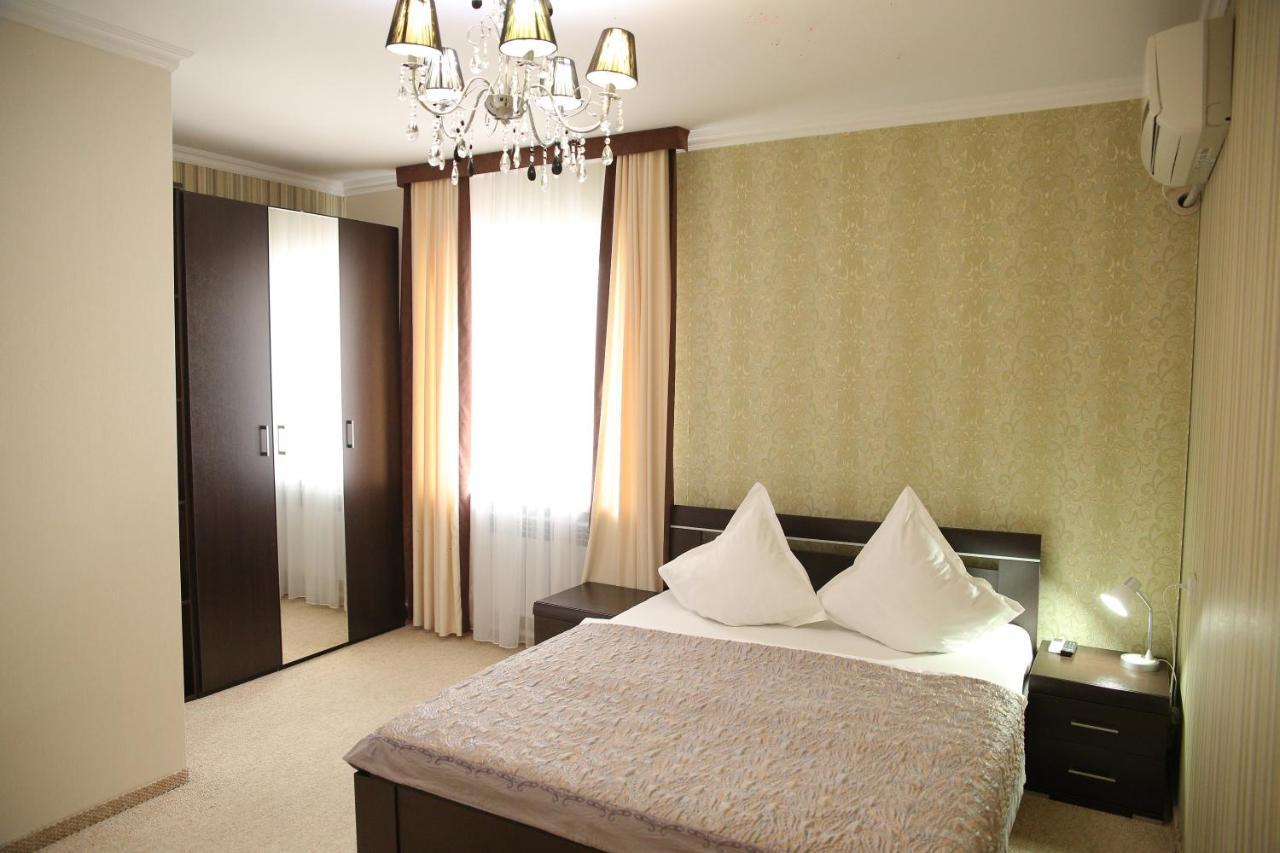Sweet Home Hotel Atyraū Zewnętrze zdjęcie